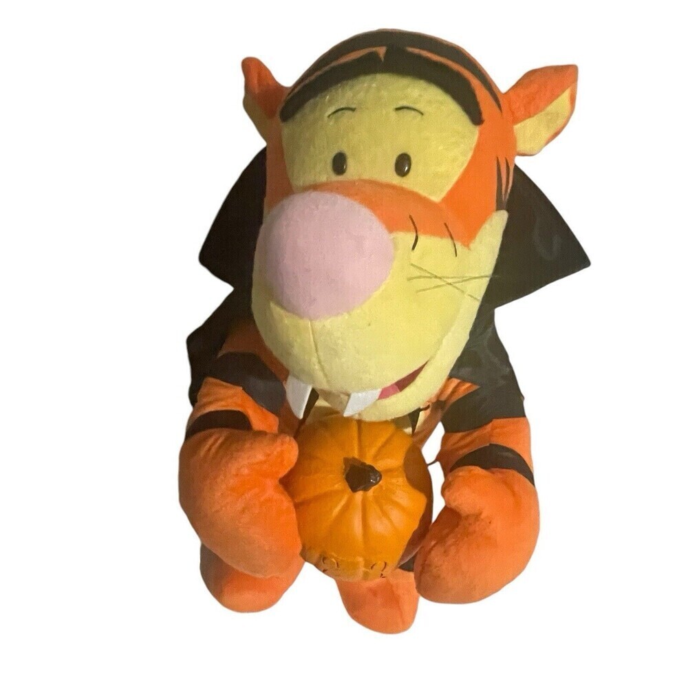 Rare Disney Winnie the Pooh 30" Vampire Tigger Halloween Greeter Indoor Lighted - Picture 2 of 16
